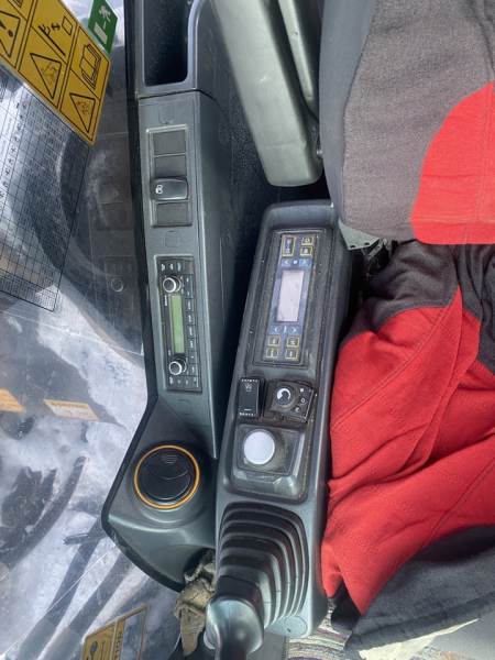 Hyundai HX300 Экскаватор HV Market