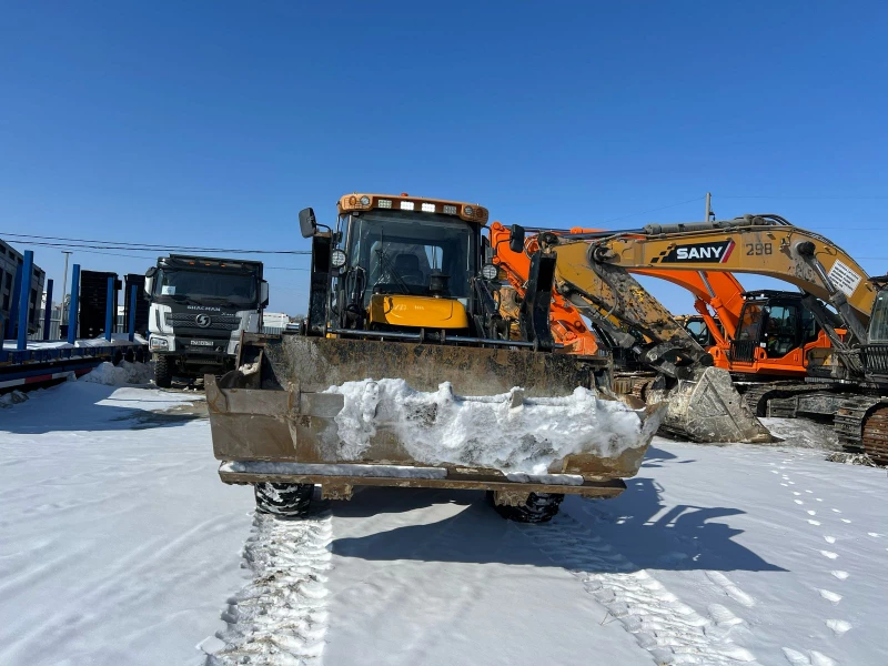 SHANMON 388 Экскаватор-погрузчик