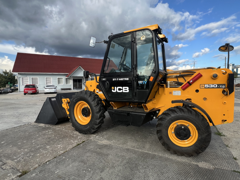 Телескопический погрузчик JCB 530-70 (2023 год)