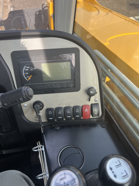 Телескопический погрузчик JCB 530-70 (2023 год)