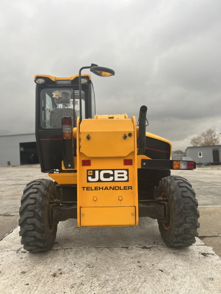 Телескопический погрузчик JCB 530-70 (2023 год)