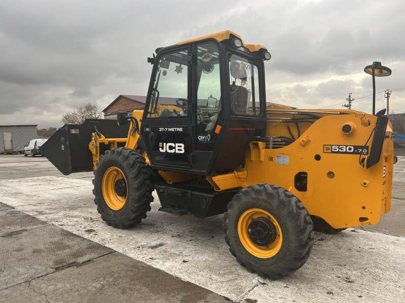 Телескопический погрузчик JCB 530-70 (2023 год)