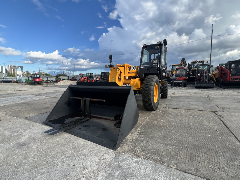 Телескопический погрузчик JCB 530-70 (2023 год)