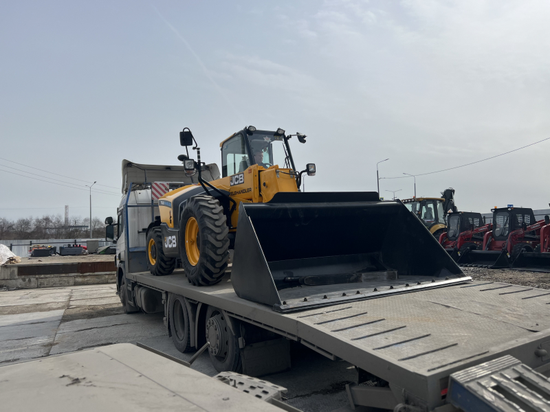 Телескопический погрузчик JCB 530-70 (2023 год)