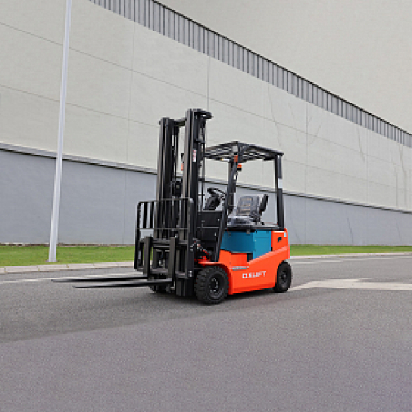 Электропогрузчик вилочный RX 3045L OXLIFT 3000 кг 4500 мм Li-Ion, Side-Shift