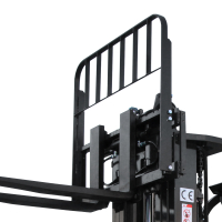 Электрический погрузчик YETT CPD25-A3H4-M-ZSM540-3W HV Market